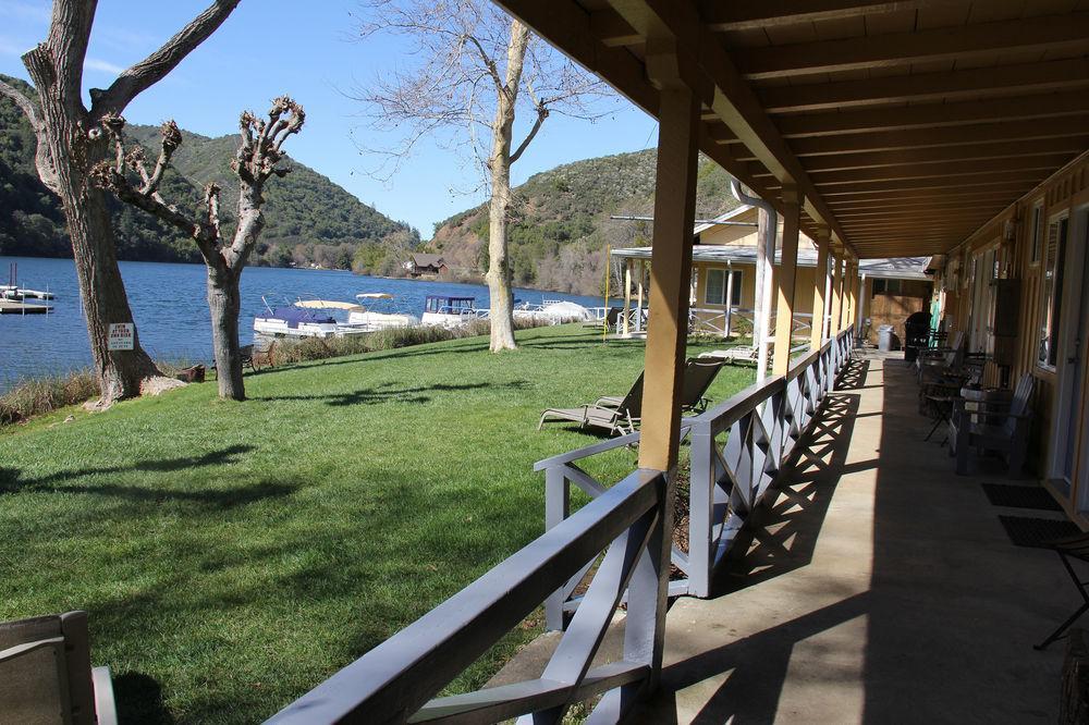 The At Blue Lakes Lodge Upper Lake