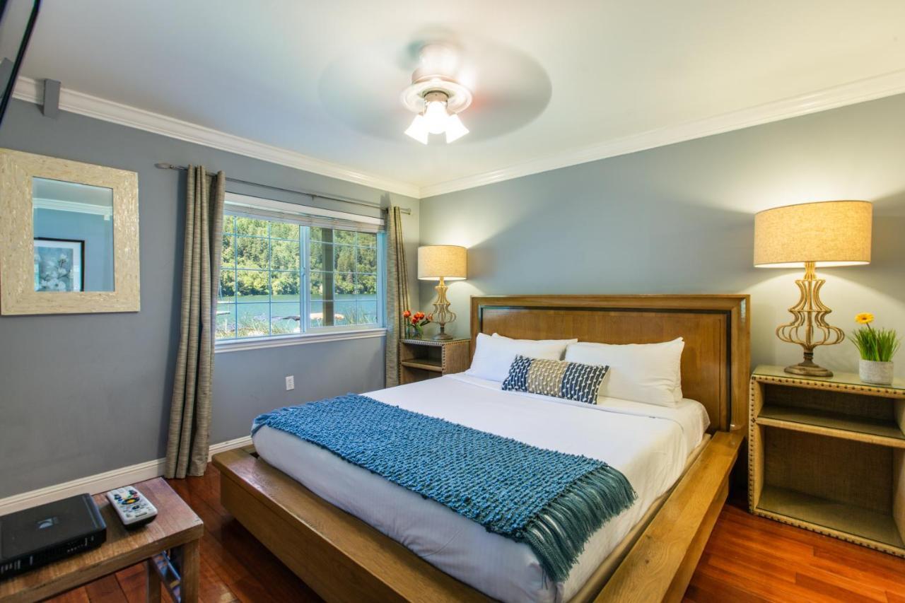 The At Blue Lakes Lodge *